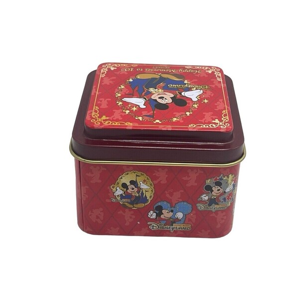 Disneyland Hong Kong 10th Anniversary Happy Memories Pin  2015 Only Box - Picture 13 of 13